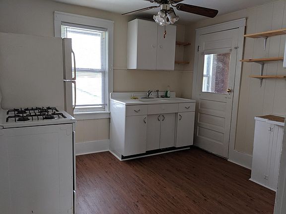 5th image of 2126 College Ave #2