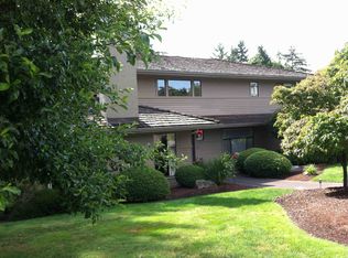 6585 NE Windermere Rd, Seattle, WA 98105