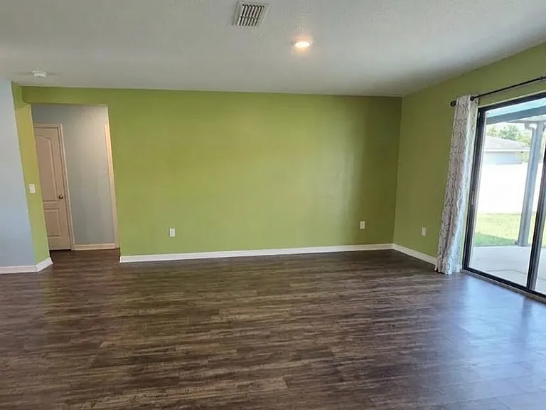 35901 Joewood Ave — Photo 11
