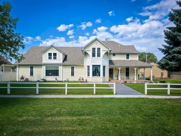 1306 S 3rd St, Norfolk, NE 68701