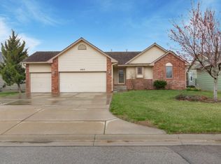 10013 W 19th Cir N, Wichita, KS 67212