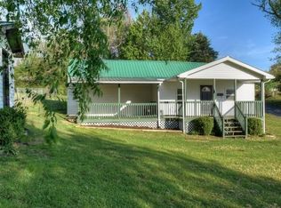 819 Summit Ave, Elizabethton, TN 37643