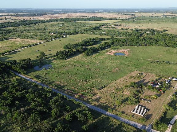 2nd image of Rock Springs School Rd