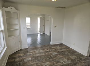 126 Palmer St NE #1/2, Grand Rapids, MI 49505
