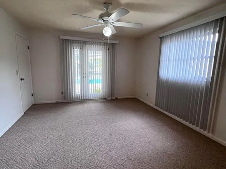 350 Orion Ct — Photo 13