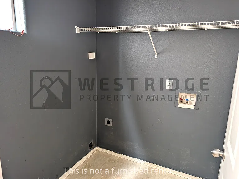 1467 SE Blanchard St — Photo 16