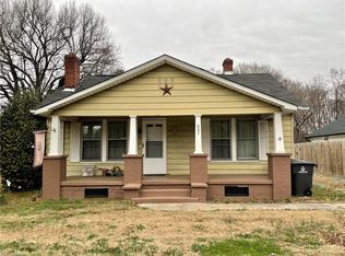 607 Oak Summit Rd, Winston Salem, NC 27105