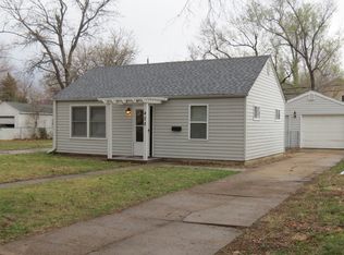 428 NE Green St, Topeka, KS 66616