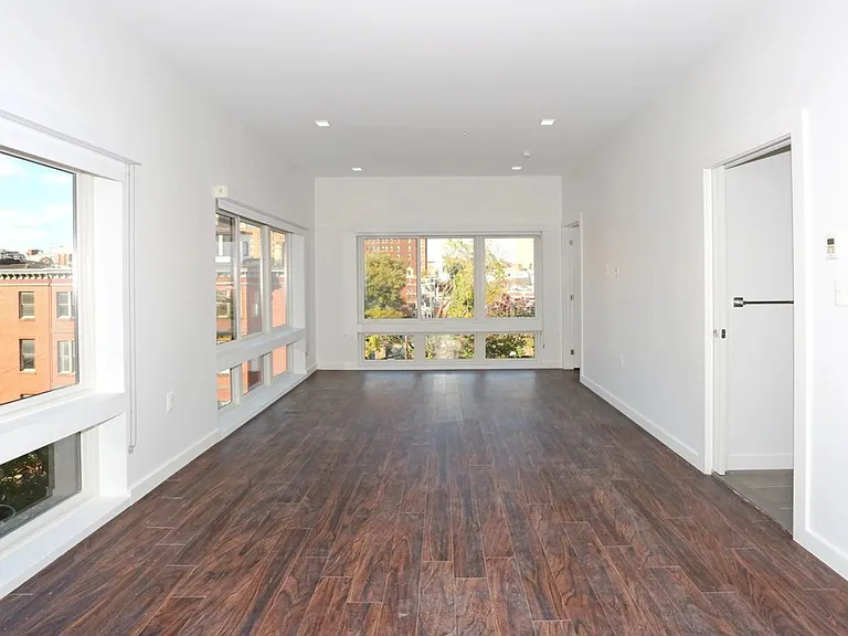 824 N Calvert St — Photo 49