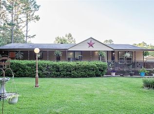 4461 Quail Valley Rd, Kountze, TX 77625