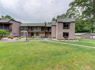 46 Village Rd #46, Southington, CT 06489