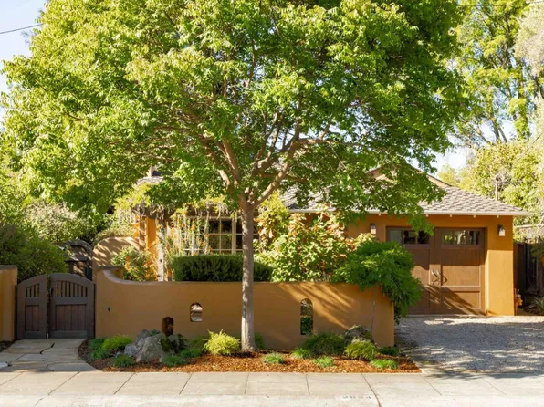 2824 Cowper St, Palo Alto, CA 94306