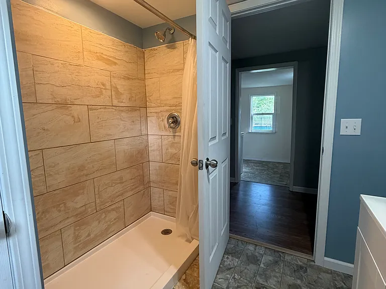 9320 Deveines Rd — Photo 3