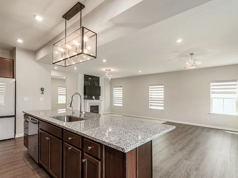 486 Alicia Kelton Dr — Photo 12