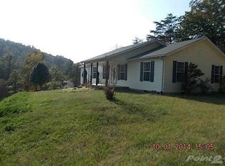 3817 Whispering Oaks, Catlettsburg, KY 41129
