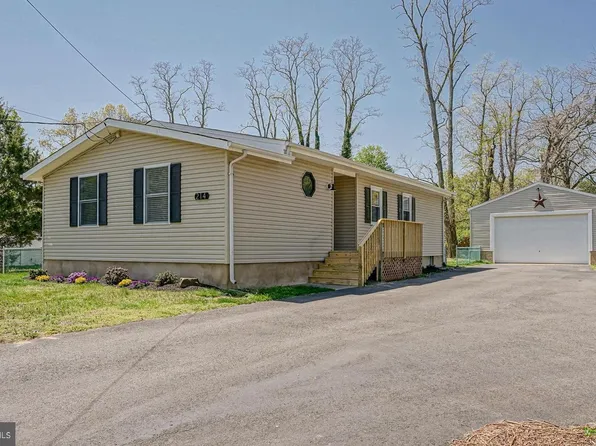 214 Pennsylvania Ave, Hainesport, NJ 08036