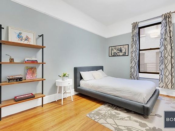 4th image of 204 W 92nd St APT 3R