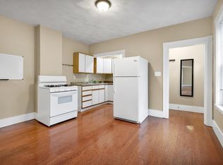 199 Beacon St #B, Somerville, MA 02143