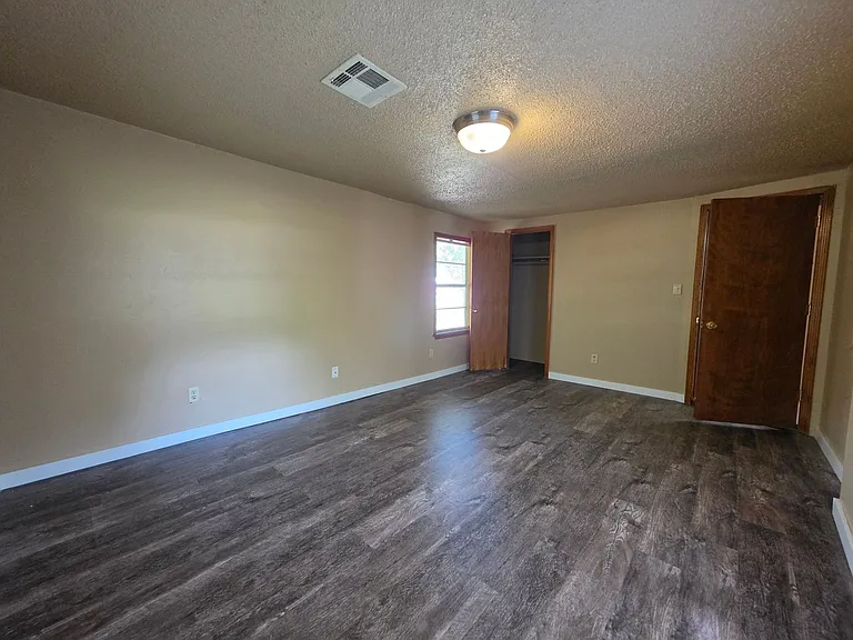 532 N Patchin Ave — Photo 5