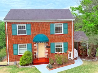 2801 Tillett Rd SW, Roanoke, VA 24015