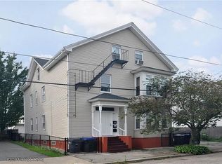 62 Bernon St FLOOR 1, Providence, RI 02908