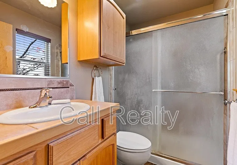 5211 S Myrtle Ln — Photo 14