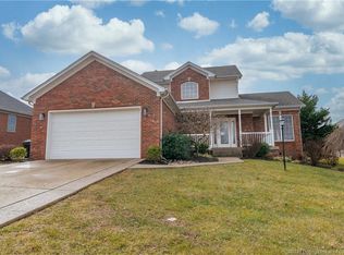 3116 Heritage Heights Way, Jeffersonville, IN 47130