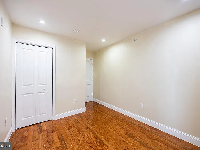 4706 Chestnut St #2A — Photo 1