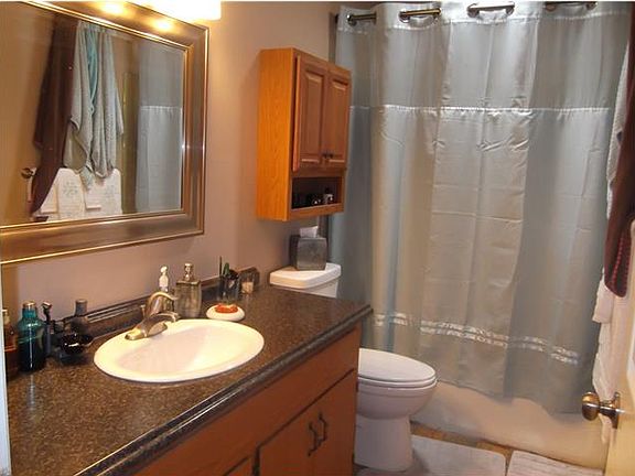 5th image of 5902 Breezewood Dr