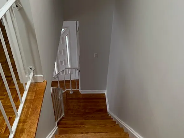 233 Myrtle Avenue image 30 of 34