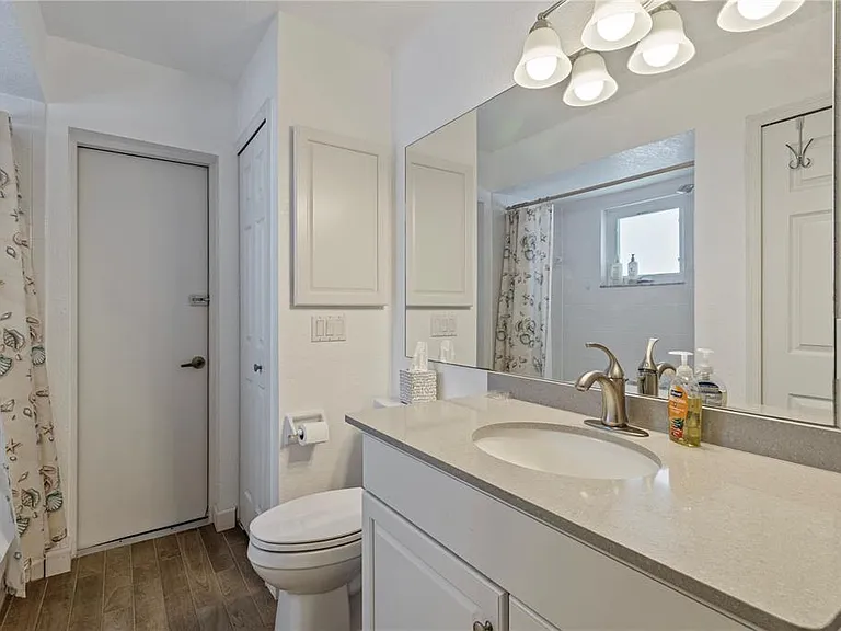 6460 Blueberry Dr — Photo 29