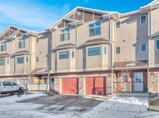124 W Strathcona Cir, Strathmore, AB T1P 0B1