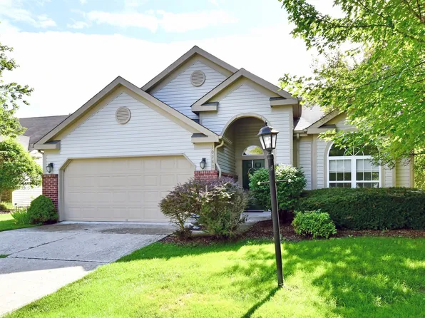 10280 Lakeland Dr, Fishers, IN 46037