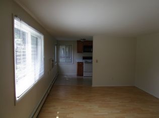 40 Barbie Ct APT 1, Rochester, NY 14626