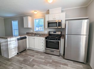 110 Idaho St, Belleville, MI 48111