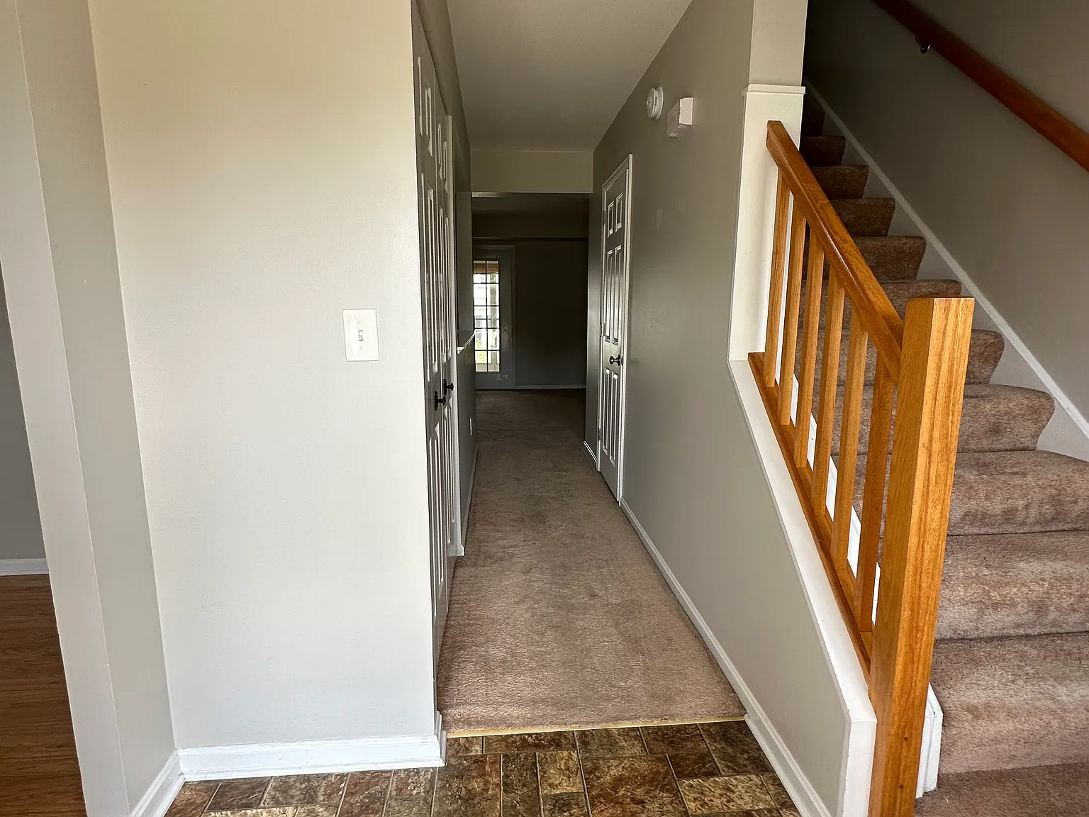 2 bed, 1.5 bath, 1300 sqft, $1,900 — Photo 1