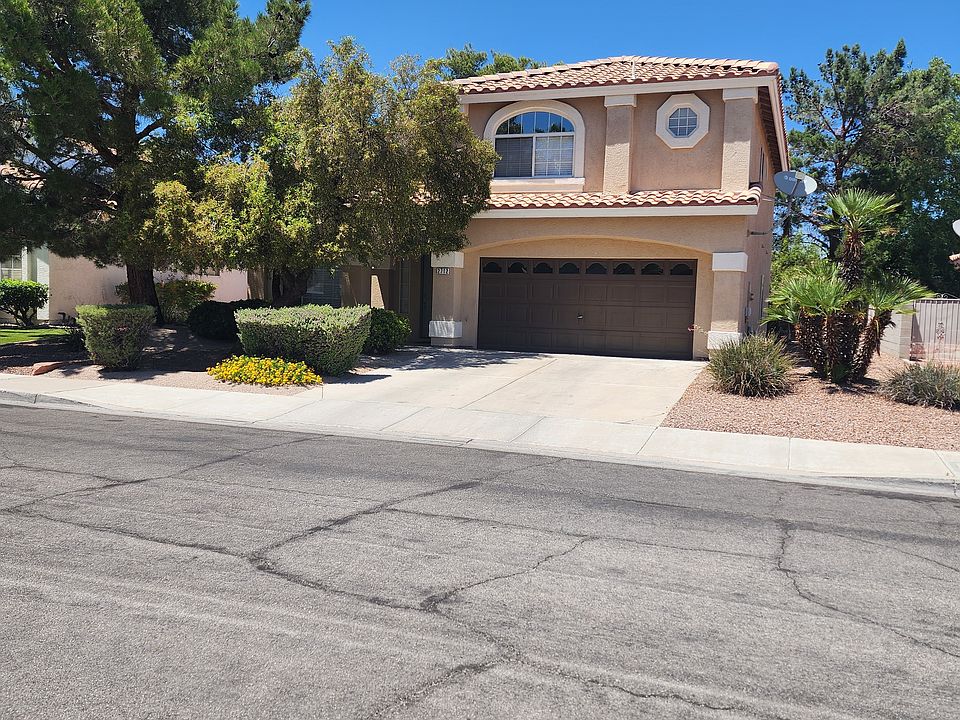 1st image of 2712 Cricket Hollow Ct