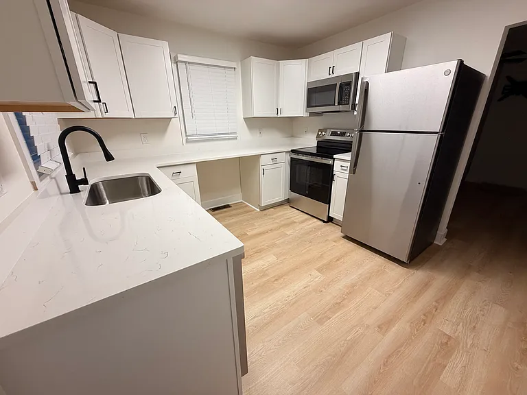 1606 W Blue Ridge Dr #1606 — Photo 3
