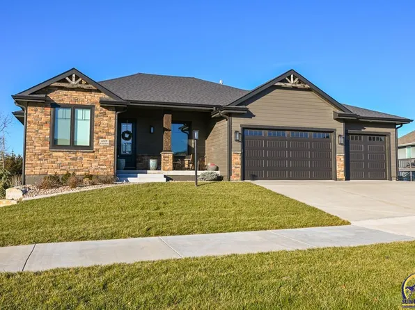 4319 SE Stone Ledge Dr, Topeka, KS 66609
