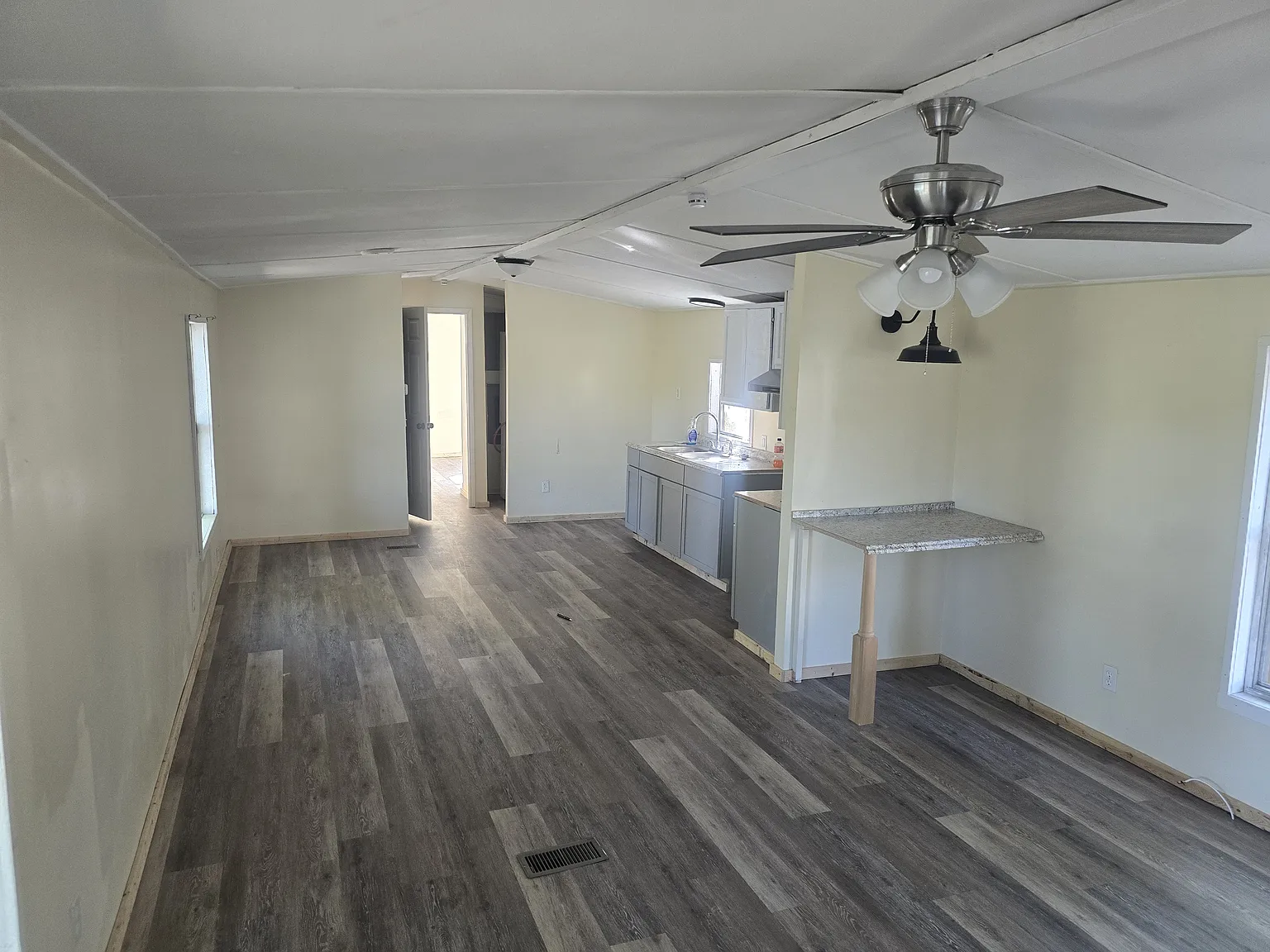 8 Cedar Grove Village St — Photo 3