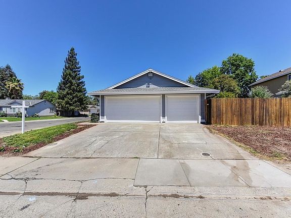 2nd image of 3501 Hiawatha Way