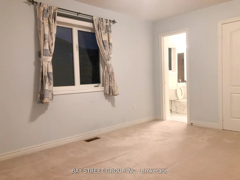 13 Pembrooke Rd — Photo 18