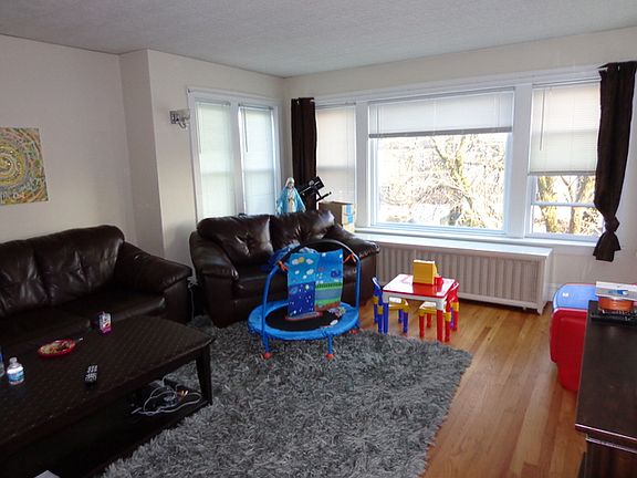 5th image of 5306 W Foster Ave