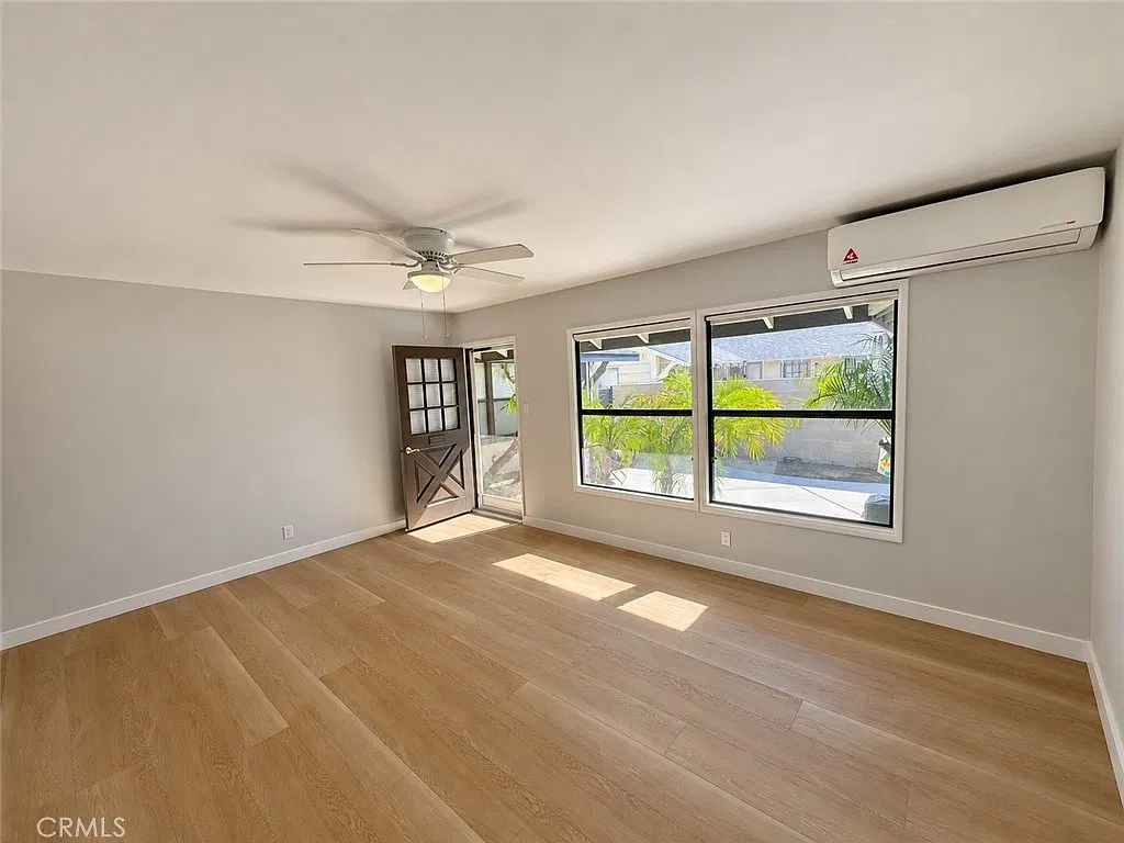 2 bed, 850 sqft, $2,495 — Photo 4