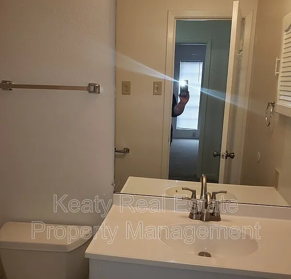 809-3 Fox Run Dr — Photo 17