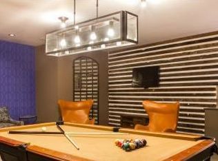 1085 Broadway, Brooklyn, NY 11221