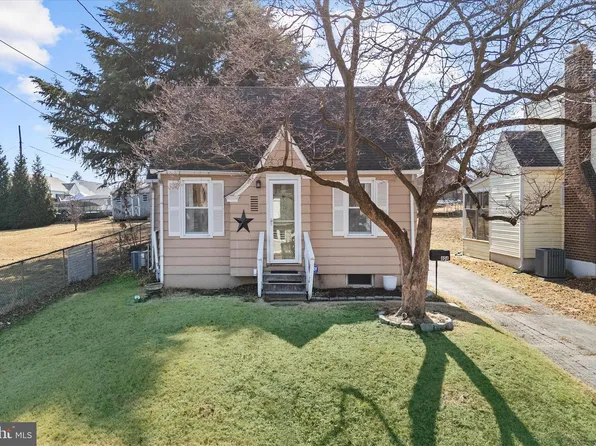 808 W Champlain Ave, Wilmington, DE 19804