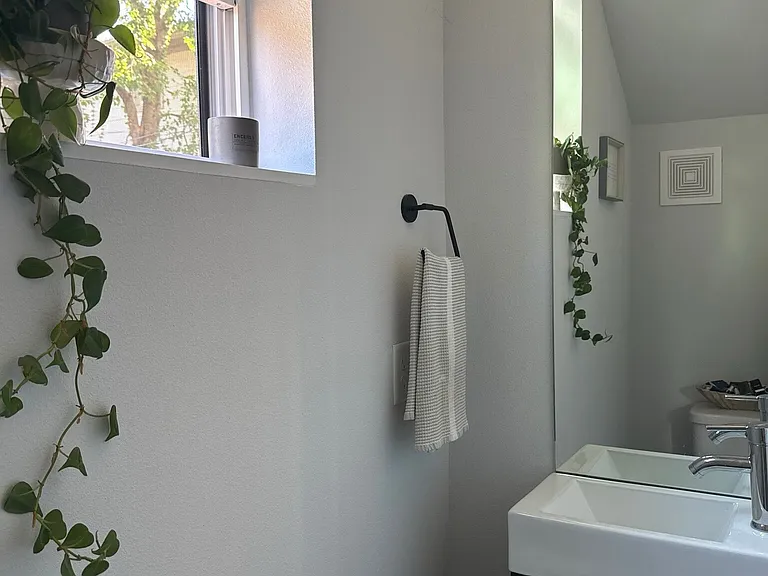 1818 Waterston Ave #2 — Photo 10