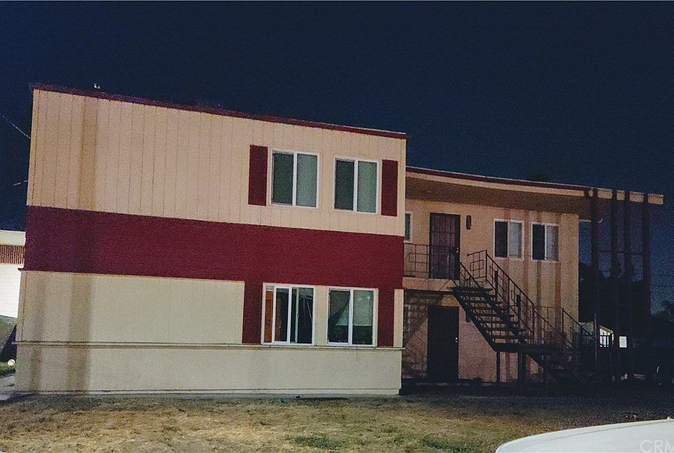 1st image of 2755 Conejo Dr