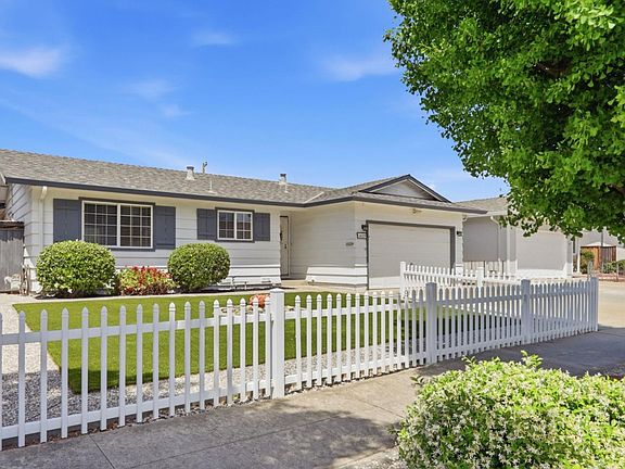 2nd image of 2619 Poplarwood Way